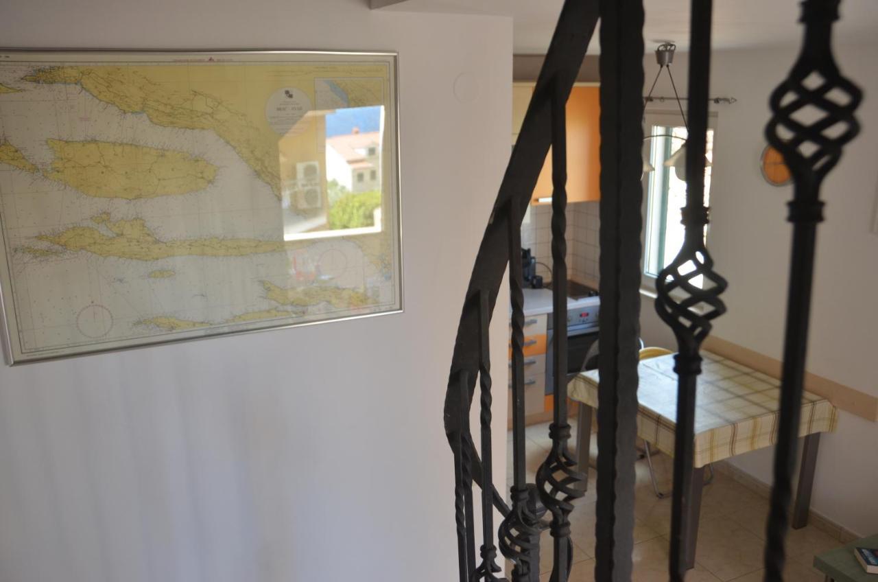 Apartman Ananda Bol - 2 Bedrooms, 7 Beds Esterno foto