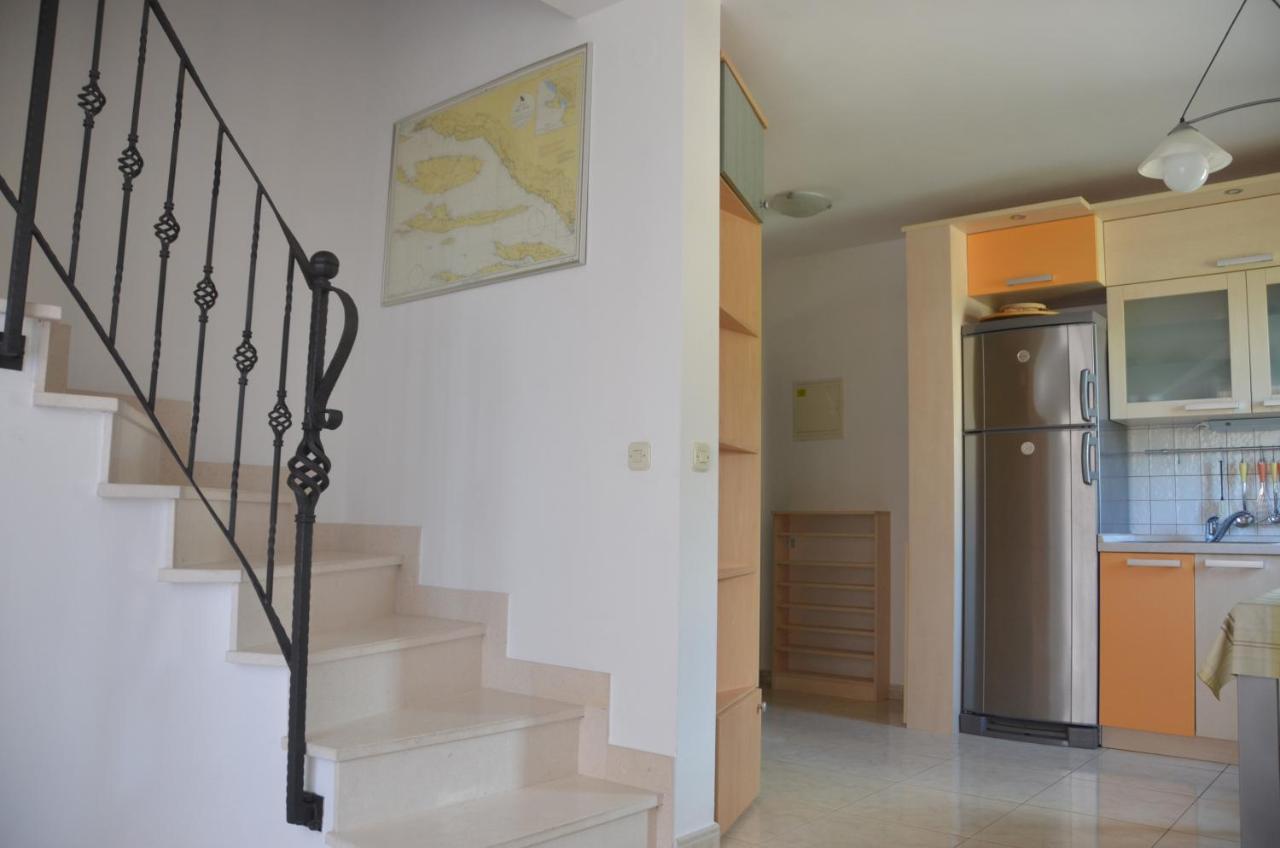 Apartman Ananda Bol - 2 Bedrooms, 7 Beds Esterno foto